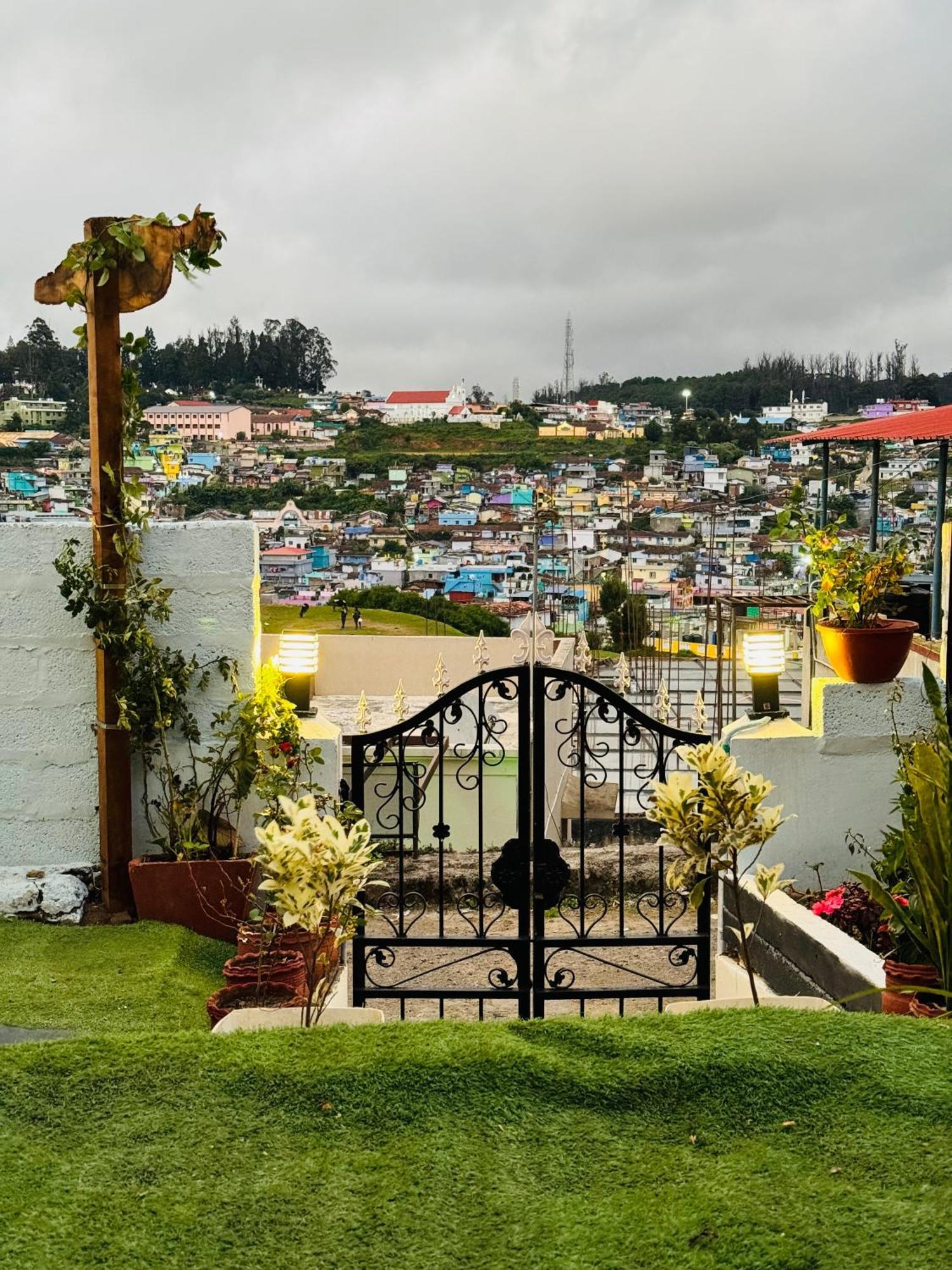 Casa Serenity Ooty Esterno foto